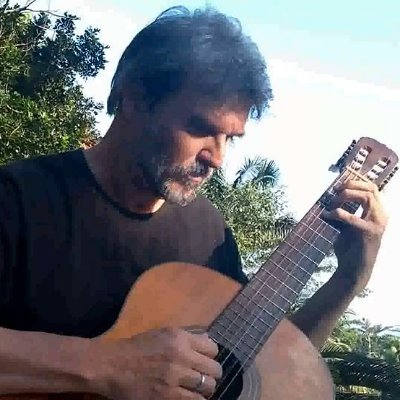 tio_pow's profile picture. Quer peixe frito ?   Jó 12:8