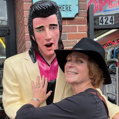 ClaireR13447932's profile picture. 