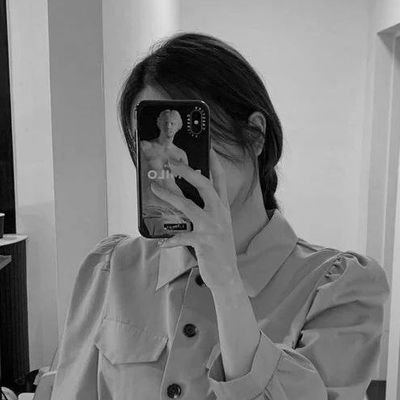 _deluna_z's profile picture. 