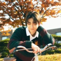 🌜페니🌛 (@kevmymoon) 's Twitter Profile