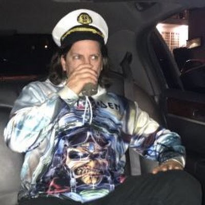 JasonSi53118211's profile picture. Twitter Zapped me. Back to Zero.  #Jeeps #Rubicon #2A #CraftBeer #Wine #DVX