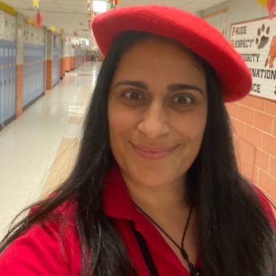 ProfBento22's profile picture. 🇺🇸🇵🇹🇫🇷🇪🇸World Language Teacher: French & Spanish Middle School Teacher; Portuguese and English Native Speaker; Educator; Soccer Mom