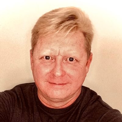RussellCRay00's profile picture.