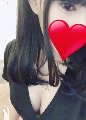 20代💛Hなことも興味あるけど乙女♡かまってちゃん