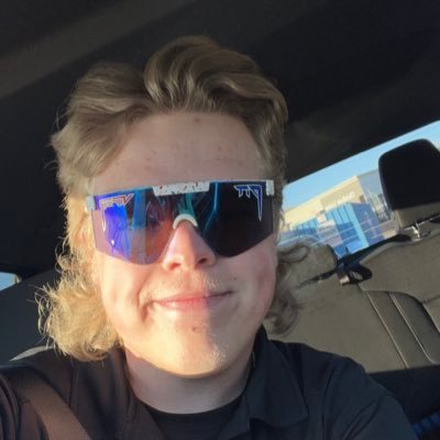 Personality for @10k_Takes 🫡 Co-Manager of @theunderline10K ⚾️