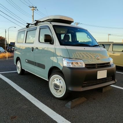 DCブランド系アパレルの仕事してたので、ファッション趣向強し、しかしそれで食うのは断念、今は都内で電機系IT会社
ブロンプトン、ワイン、日本酒、ハンモック(ヘネシーULBP.カモックマンティスUL、ルーダブル、ウキグモ)、車中泊、カヤック、パックラフト(Alpacka Raft)