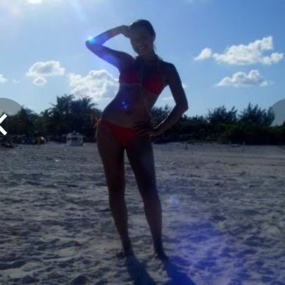 AmericaEst's profile picture. ❤❤