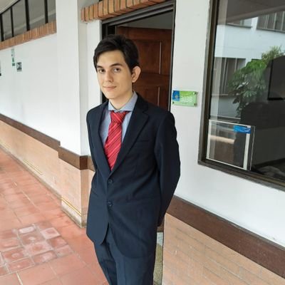 JuanSeb18605148's profile picture. Omniun rerum principia parva sunt (Ciceronis)