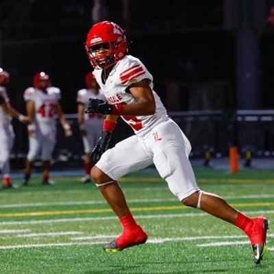 Lawndale Highschool | 3.2 GPA | 6’0 174 WR/SS/OLB| Class of 2024