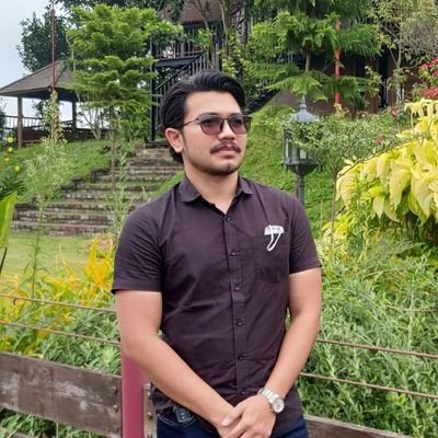 eliyyov's profile picture. Just trying to find a mountain i can climb