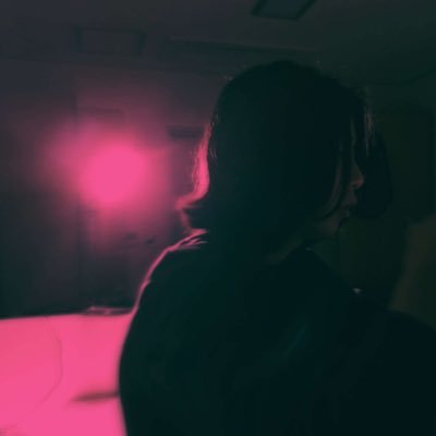 One_J_r6's profile picture. 무호흡리트윗머신