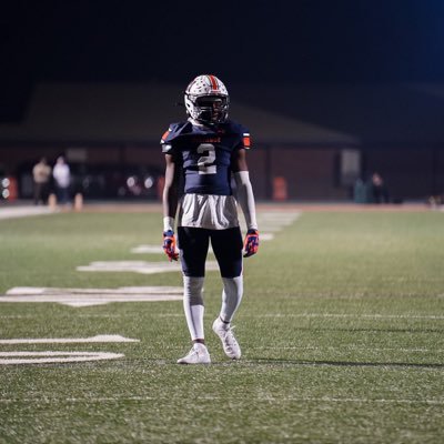 student athlete🏈📚Northside highschool c/o 2023🦅 4 sport athlete! Track |🏈DB/Slot/#2|🏀PG:#5|⚽️F/MF/RB #1|5’7 160. |gpa:3.5 email :jzshines21@icloud.com