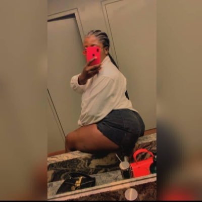 Real Madrid⚽️||music🎵lover||stonebwoy❤️// Registered Nurse👩‍⚕️//@chillion1323_snap🥰 follow @Barbie2854!!she follows back💯!! I unfollow wen you unfollow 💯