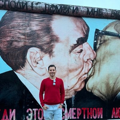 reciclatumente's profile picture. Los socialistas fracasan cuando se les acaba el dinero de los demás. Vegan 🌱