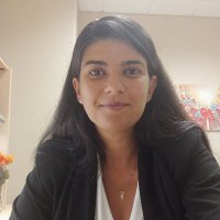 Cláudia De Souza (@claudia_daniele) 's Twitter Profile Photo