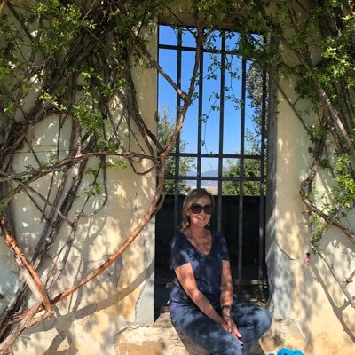 BiaDegrazia's profile picture. 