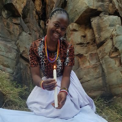 🧝🏾‍♀️ Sangoma/ Traditional Healer
👩🏾‍🍳 Chef de cuisine @zielicious1 
 Bookings 💌
📧 gogozie78@gmail.com