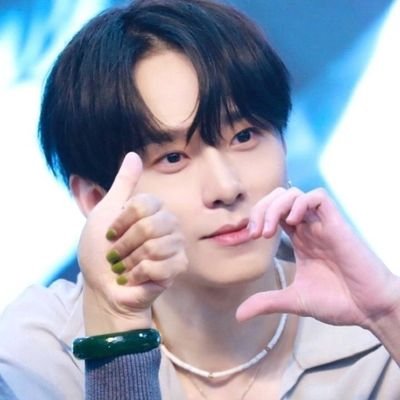 Pukapikapika's profile picture. 🐉💡❤🐉 ll🎧🎶📚📺🎬🌊🌳ll
แอคเดียวใช้คุ้ม รีทุกอย่าง บ่นทุกวัน​ ทุกข์ทรมาน​กับงาน+คน😫