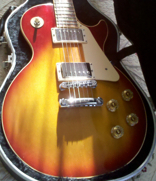 Stun Guitarist