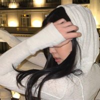 Elvina N (@ellrubyj) 's Twitter Profile