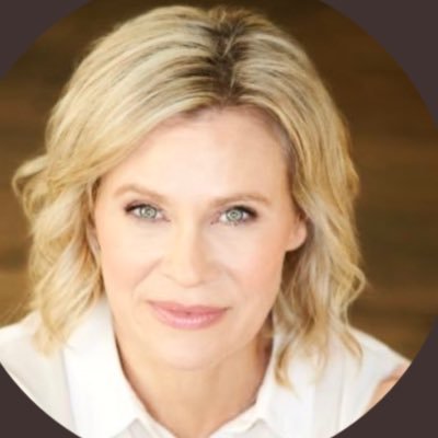 Lisafans101231's profile picture. Teeny manifestos