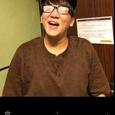 いつか誰かが私を打ち負かすだろう。だがそれは今日では無いし、お前にでも無い。 ※このアカウントはたけっしゅという概念です。