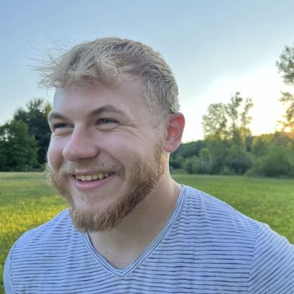 JDlemke0601's profile picture. Go Green🟢⚪️