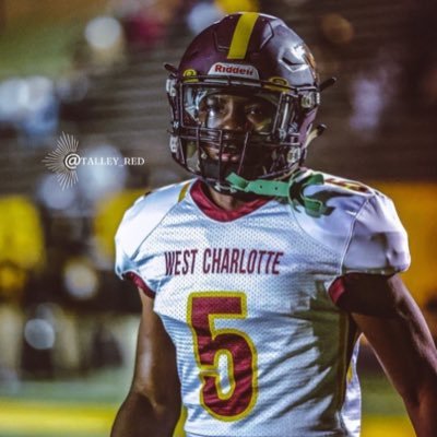 West Charlotte High School |5’11 170|3.4 Gpa |Safety/OLB| https://t.co/Be3ezOxT3t