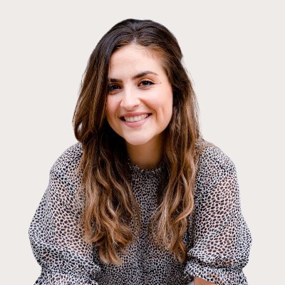 abiswaydigital's profile picture. ⚡️Building POWERFUL Personal Brands for Founders and CEOs⚡️ | Social Media Manager @officialkurogo | ✨ Founder @ Abi's Way Digital