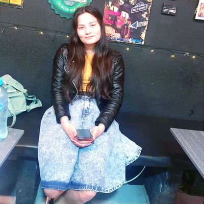 2MariaCamila8's profile picture. While I have life I will adore you my God🌸