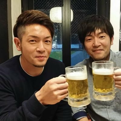 ソフトボールとバスケと筋トレと音楽を愛す45才。。。 ☆ソフトボール長野県、ミノワオールスター(一般・壮年)2022・23年 全国マスターズ出場🥎2024.全壮八王子出場🥎☆巨人☆サガン鳥栖☆サバゲー好き!ミニ四駆最近始めました!!