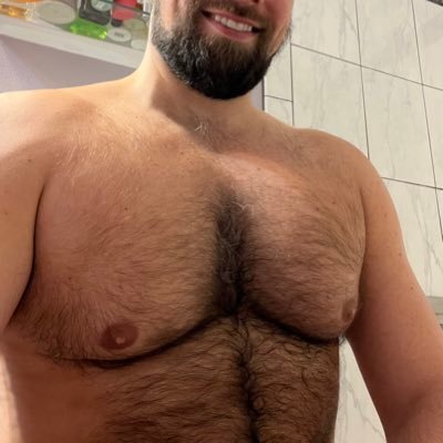 37 years old. 5’10” 204 lbs. Always Growing Thiccer Cub in Chicago 🐻