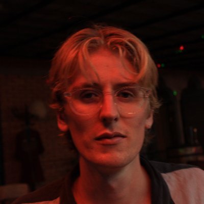 Freelance journalist @thetimes @telegraph @prospect_uk @BritishVogue @CNN @newlinesmag @openDemocracy @euronews @thedailybeast @Semafor etc Formerly @codastory