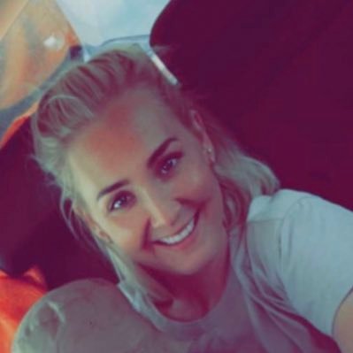 monicamoster's profile picture. 