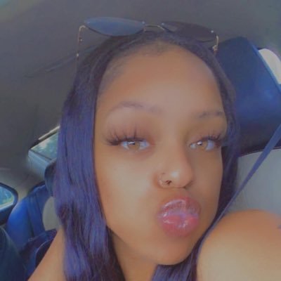 I MaKe ThE WoRlD what I want it to be 🥰😘 I like girls 😁🌈✨