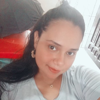 vianalina7's profile picture. 