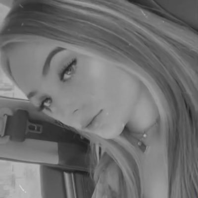 evmvlyntwitch's profile picture. https://t.co/8QEJGHBUrs