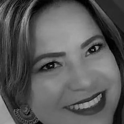 RadaArciniegas's profile picture. 