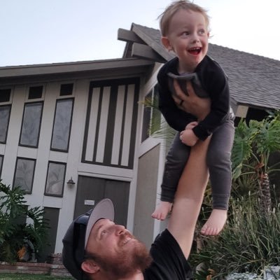 NannyEel's profile picture. To see with eyes unclouded by hate.