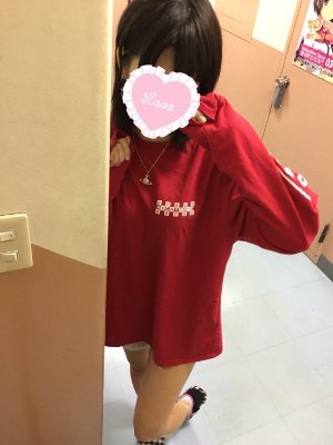 20歳💛エッチなつぶやき多め♡やりまんびっちだよ？♡なにか文句ある人ー？？ｗ