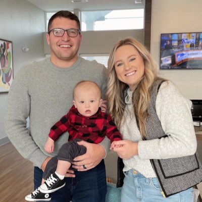 macaRONIIII's profile picture. a little stitious