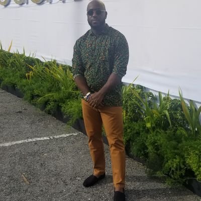 teewhyare1's profile picture. 