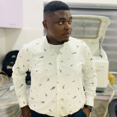 obuchi_victor's profile picture. #ProuldlyAnambarian #MedicalLaboratoryScientist