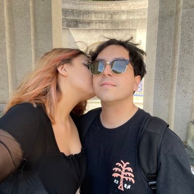 chrisdelmuro's profile picture. living life with Alyssa & Suki