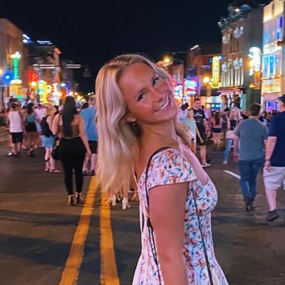 kaitlynklosty's profile picture. 