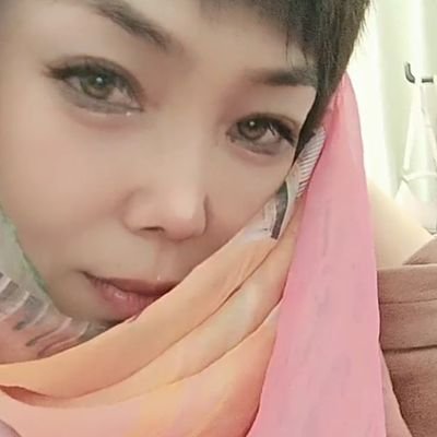 diyo49450892's profile picture. 
