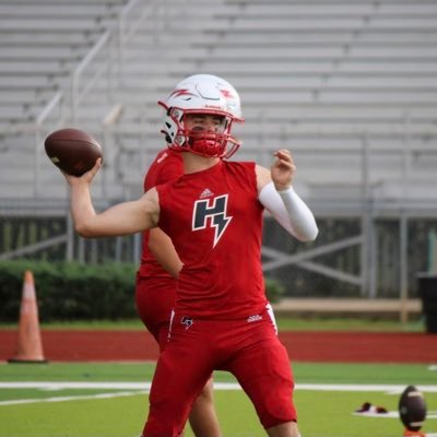 | 6’2 | | 180 | | 2023 | |QB| 🏈https://t.co/STGYT9clGM                                           904-715-0841