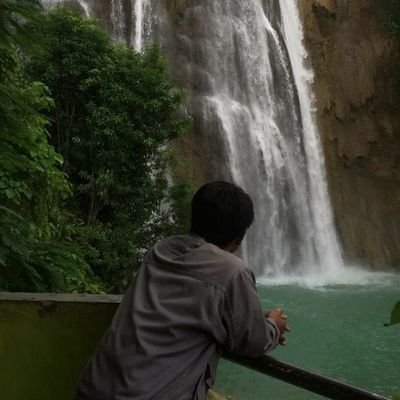 momon_tbn's profile picture. 