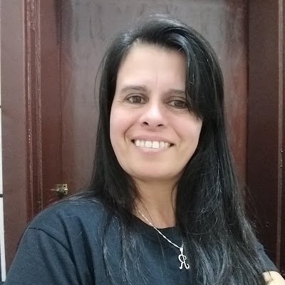 RoseSilv1234's profile picture. 