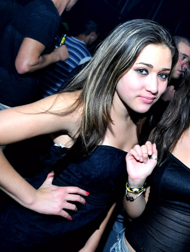 naumm me segue q to perdidaaaa.....shuashuas...